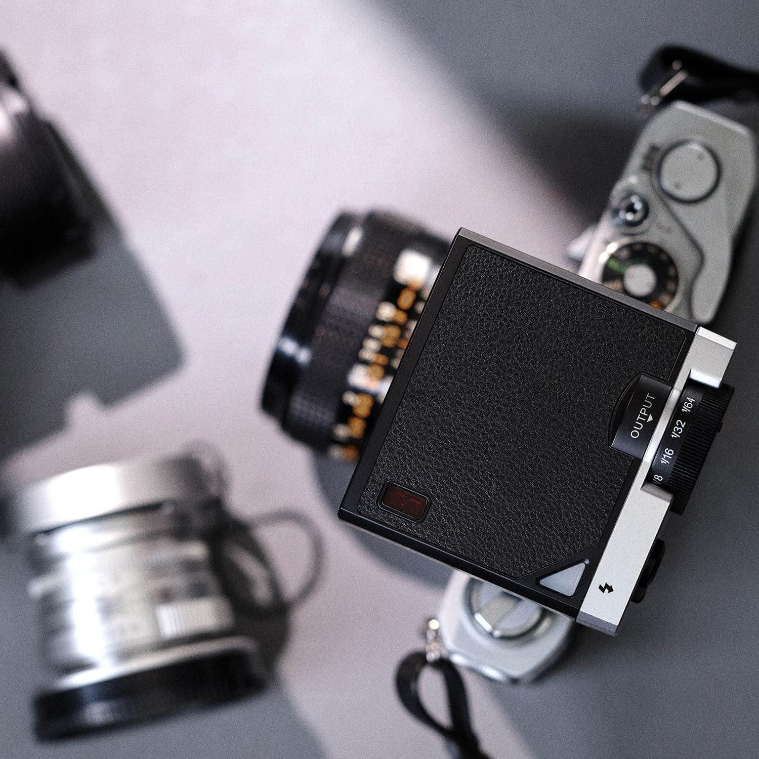 Flash Godox Lux Junior Retro para Cámara GN12 6000K