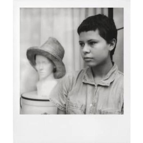 Película B&W Polaroid i-Type 10 fotos + Kit Focus Camera