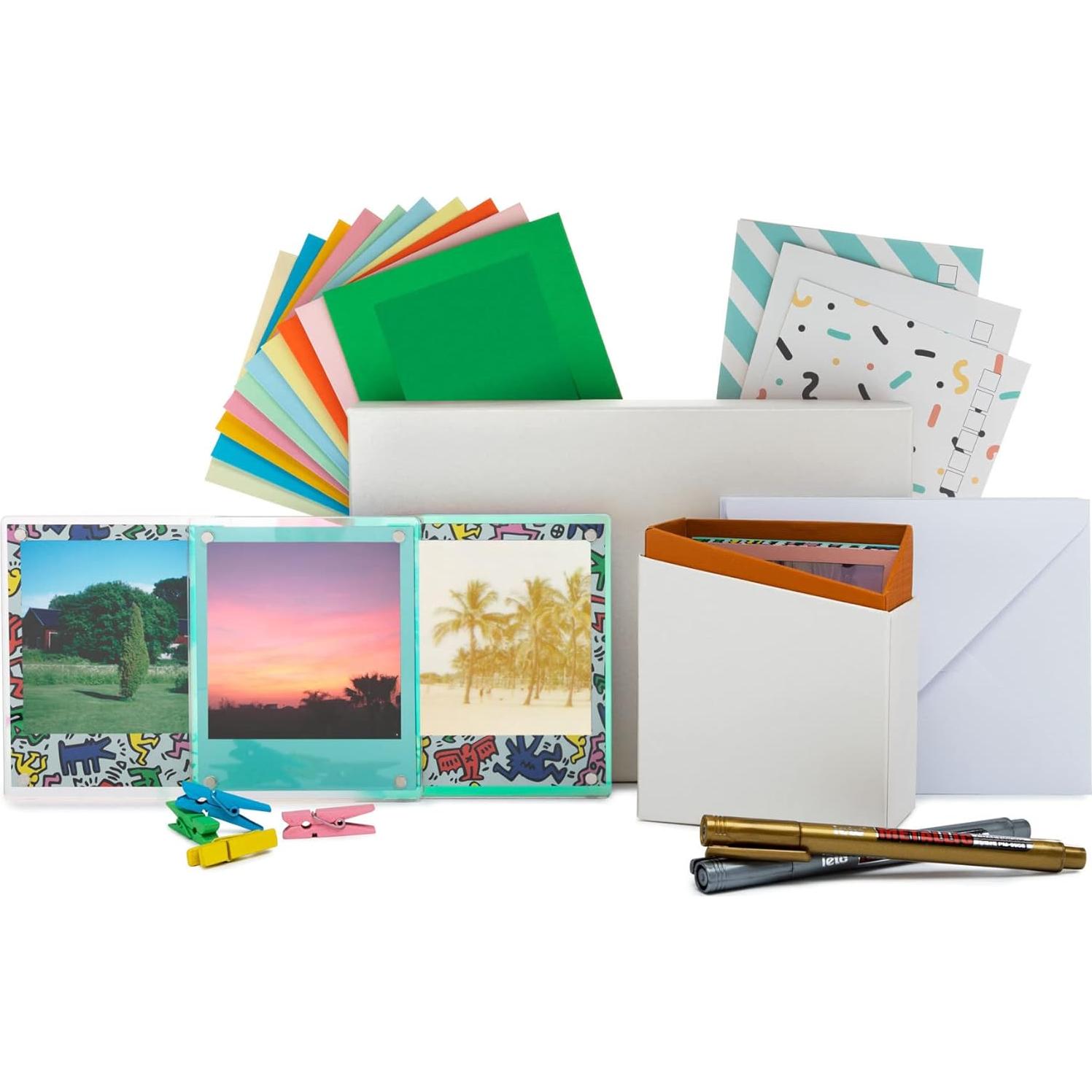 Cámara Instantánea Polaroid Now 2da Generación Blanca + Película B&W