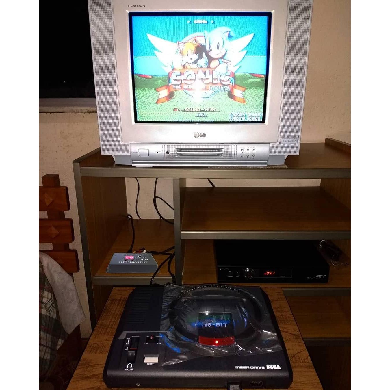 Modulador RF AoeSpy RCA a Coaxial con Antena y Canal