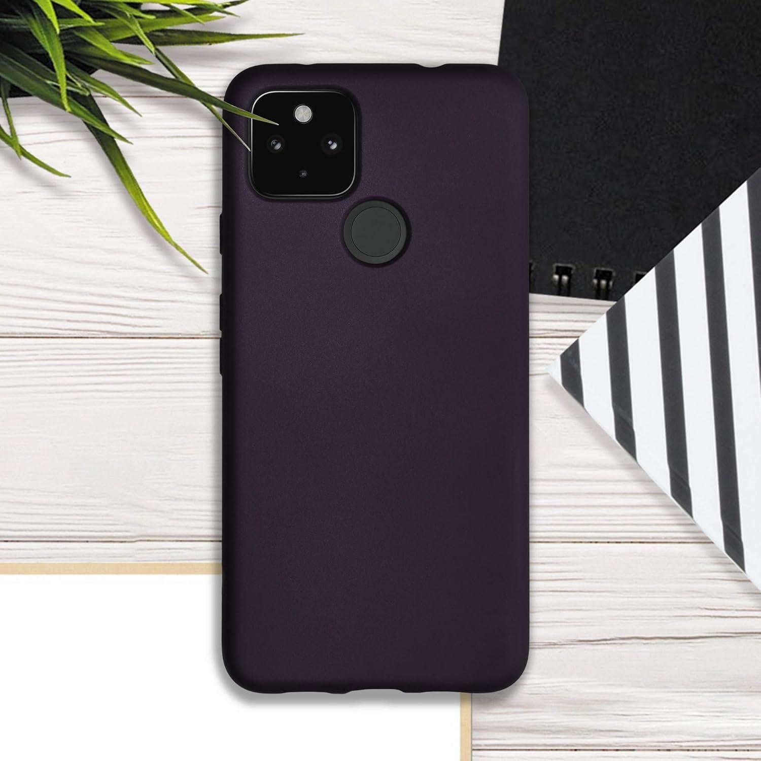 Funda kwmobile TPU Slim Berry Metálico para Google Pixel 4a 5G