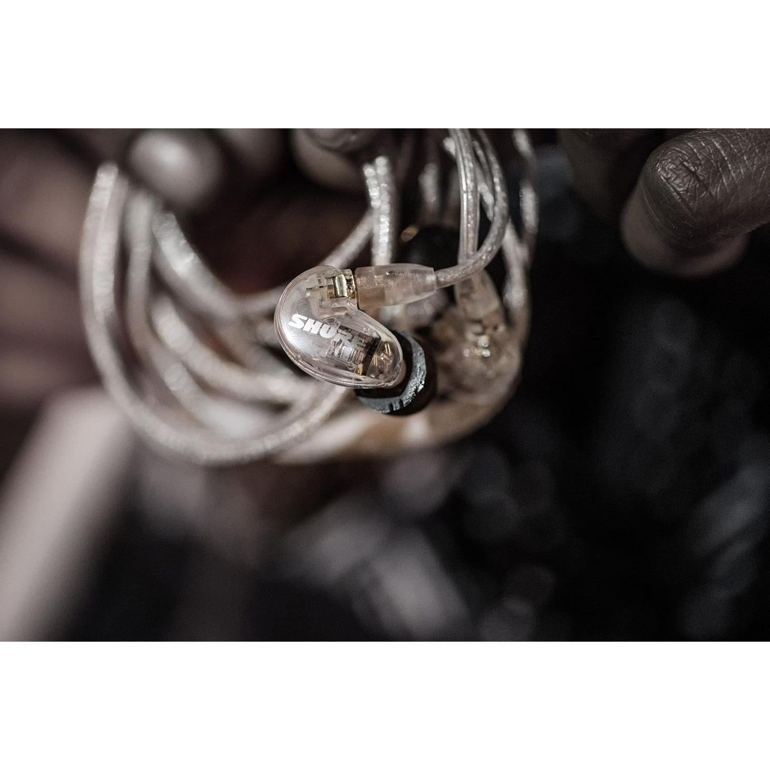 Auriculares Aislantes Shure SE215 PRO - Sonido Claro y Graves Profundos