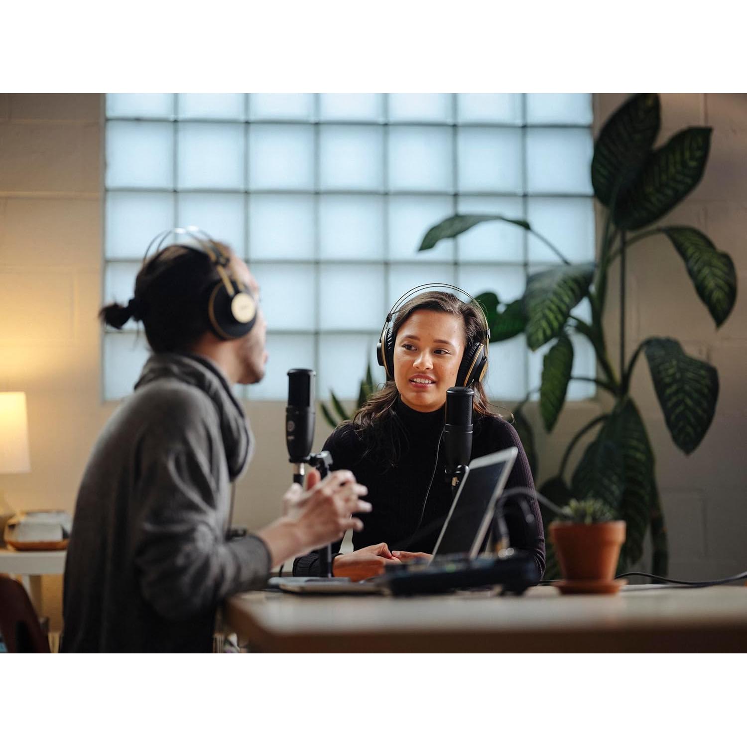 Micrófono de condensador AKG P120, cardioide, 20Hz-20kHz