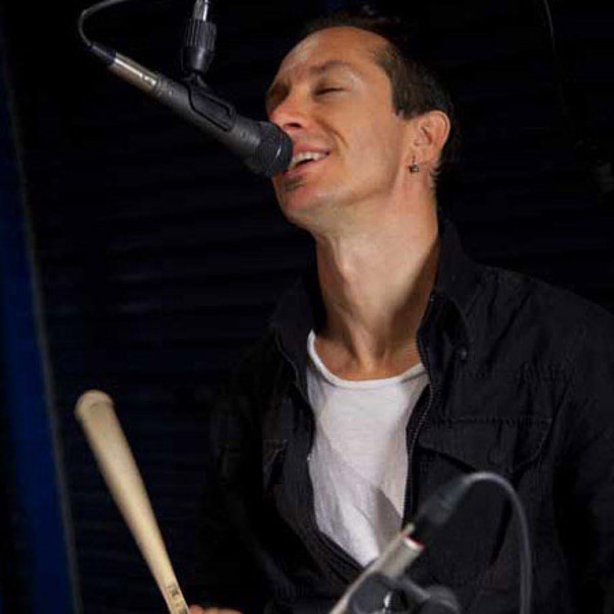 Micrófono Vocal Dinámico RODE M1 Cardioide 360g Negro