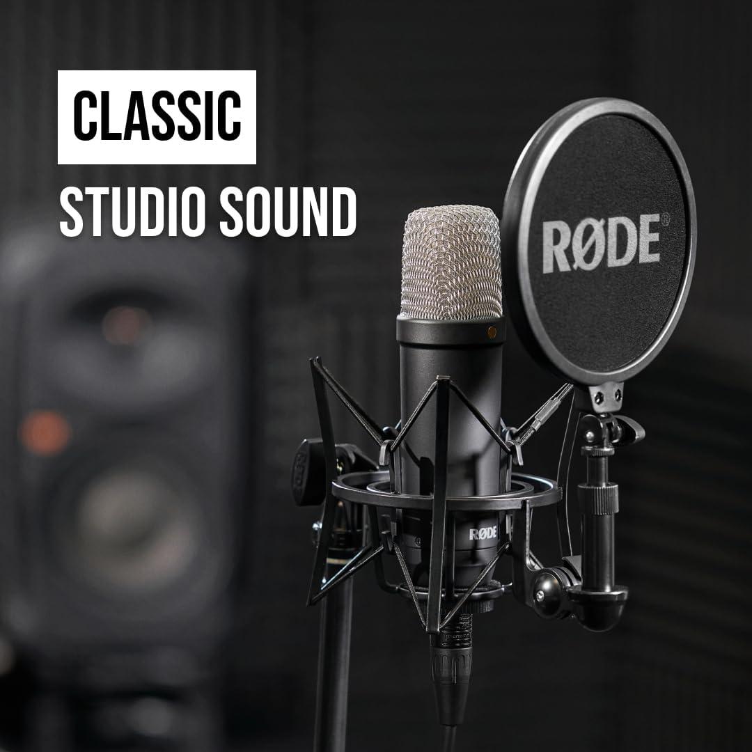Micrófono de condensador RØDE NT1 + Interfaz USB Focusrite Scarlett Solo