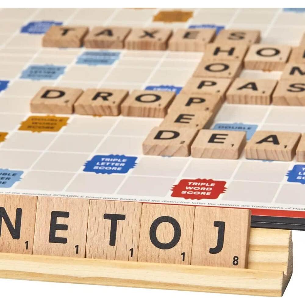 Juego de Mesa Scrabble Hasbro Clásico para 2-4 Jugadores