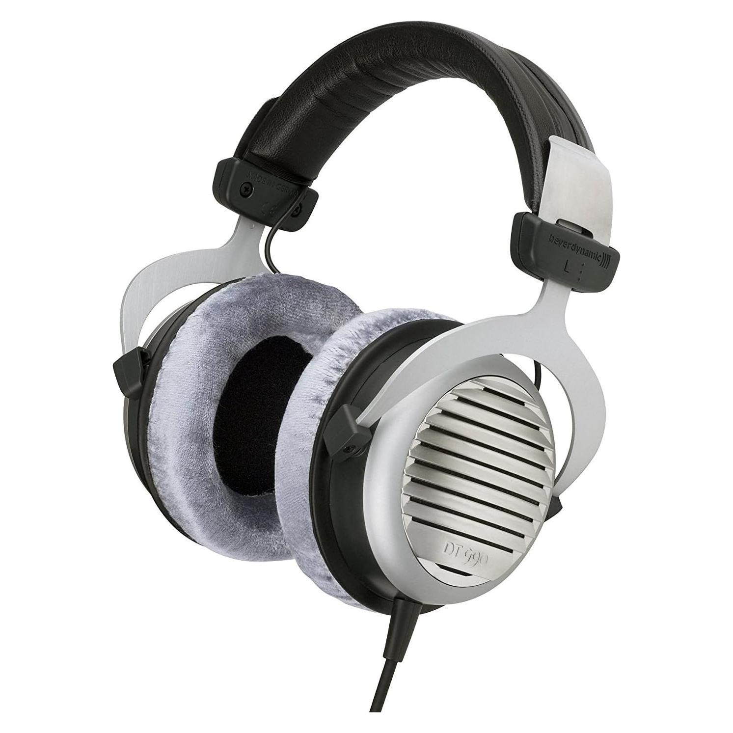 DT 990 Edition 32 Ohm Over-Ear-Stereo Headphones. Open Design, Wired, high-end, for Tablet and Smartphone