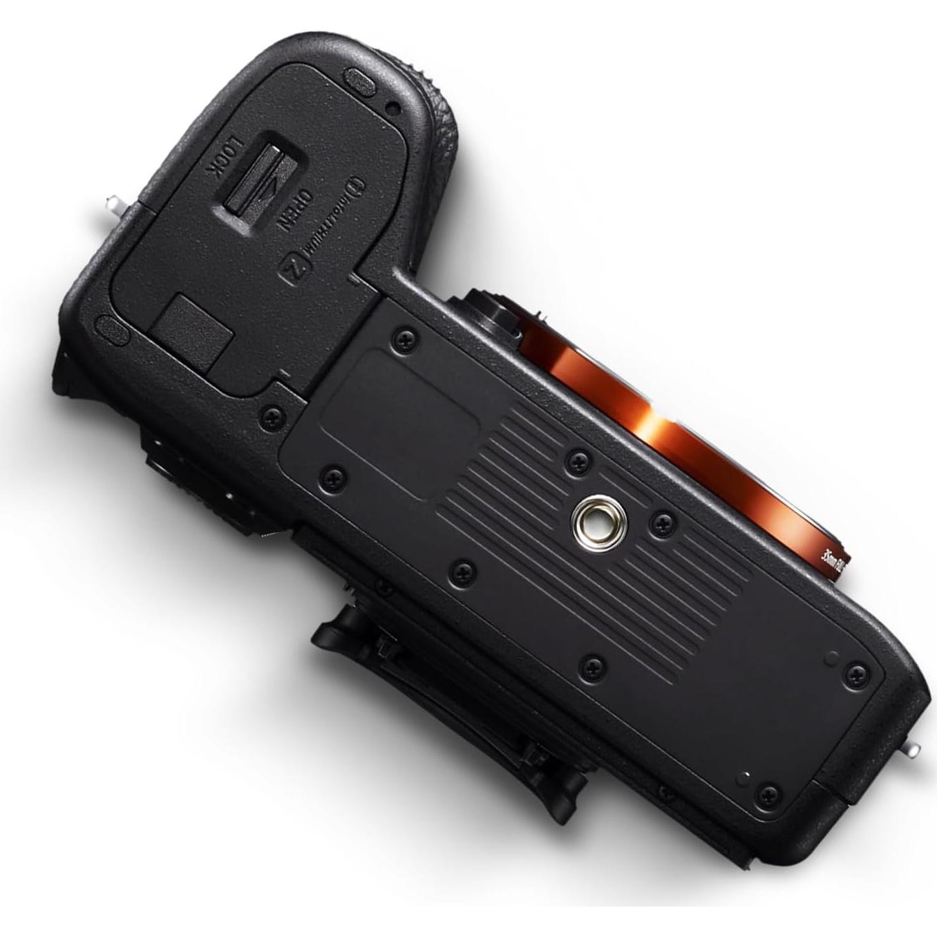 Cámara Digital Sin Espejo Sony Alpha a7 III + Lente 28-70mm