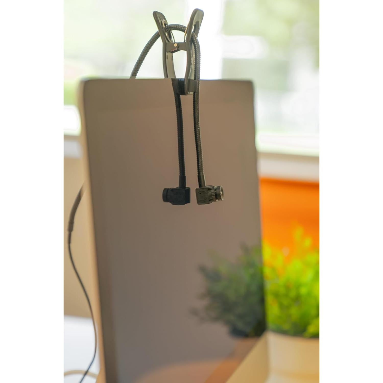 Webcam HD 1080p CC CENTER CAM con luz LED y estuche