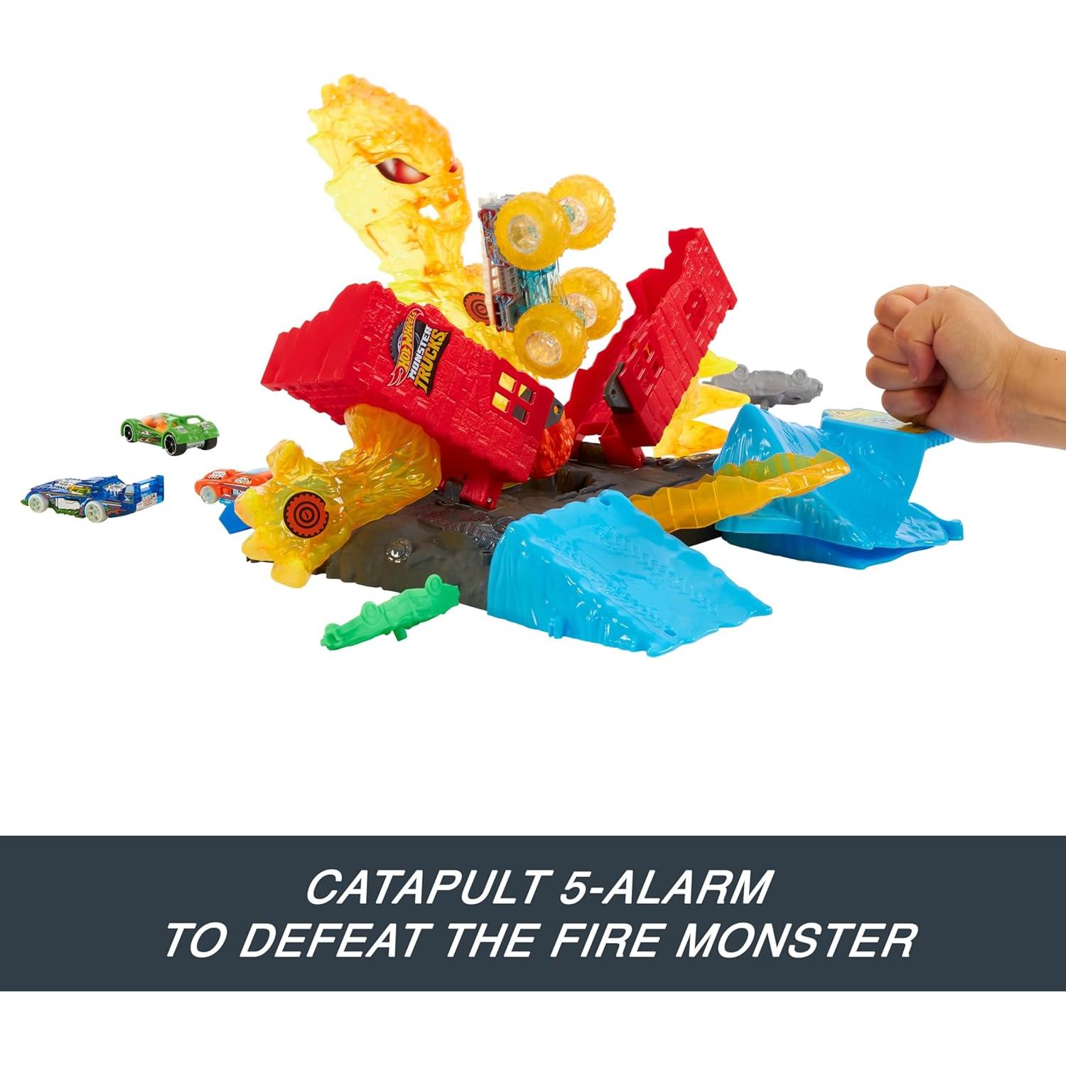 Playset Camiones Monstruo Hot Wheels 5-Alarm 1:64 con 2 Coches