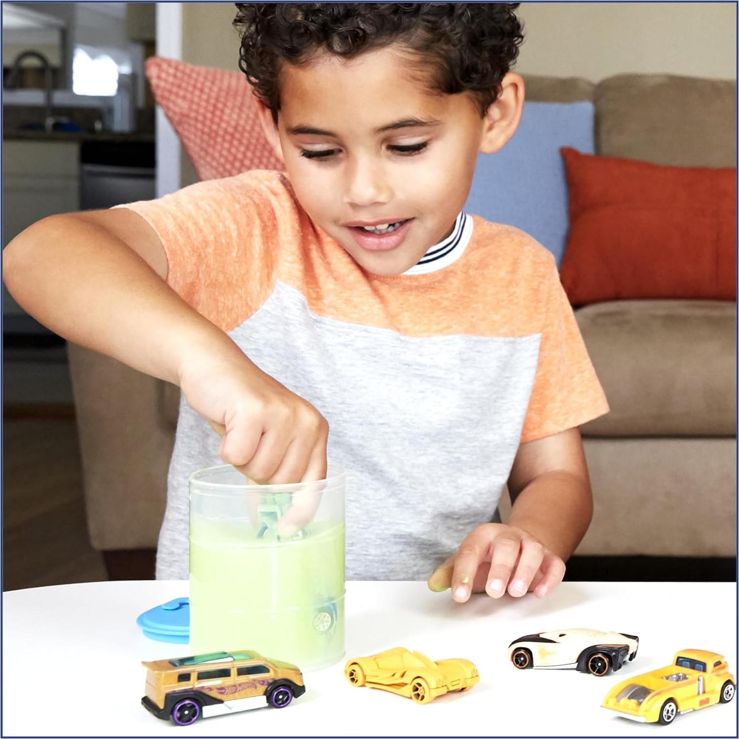 Set 2 Coches Hot Wheels Color Reveal 1:64 Sorpresa