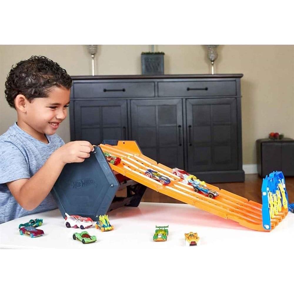 Pista de Carrera Hot Wheels Roll Out 5 Carriles con Almacenamiento