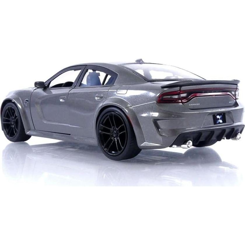 Dodge Charger SRT Hellcat 1:24 Jada Toys Rápido y Furioso