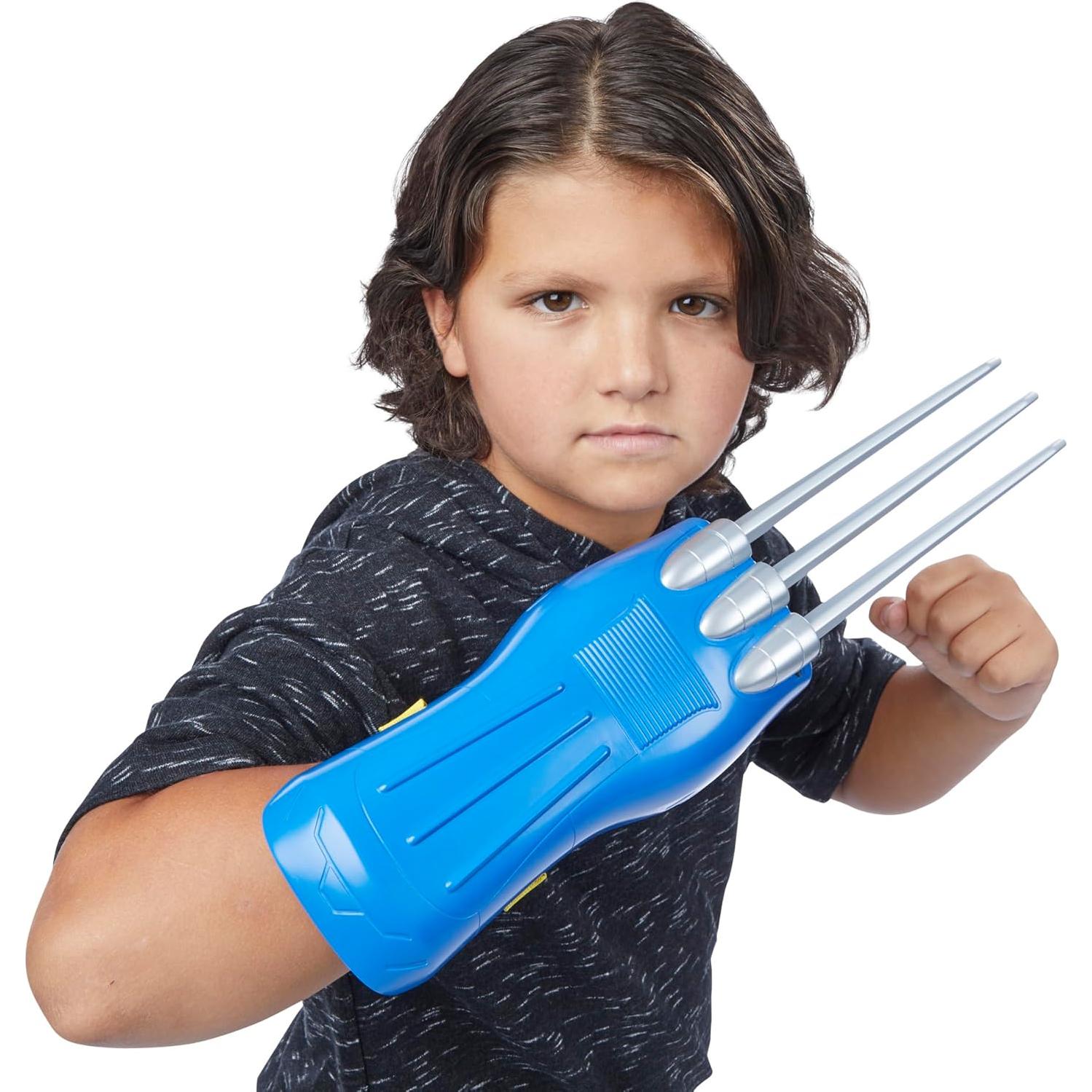 Juguete Wolverine Slash Action Claw Hasbro 17 cm para Niños