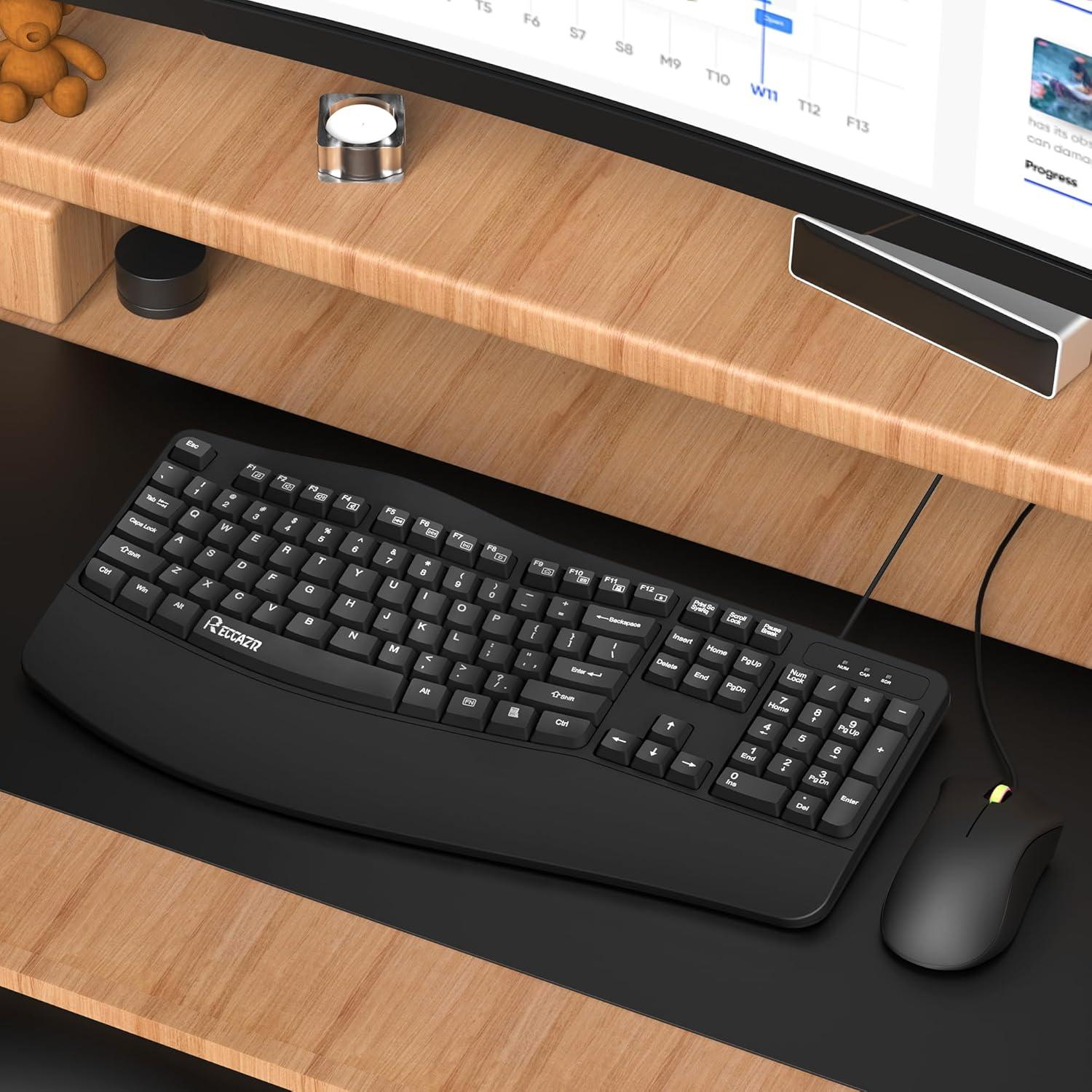 Teclado Ergonómico RECCAZR USB con Reposamuñecas y Resistente a Derrames