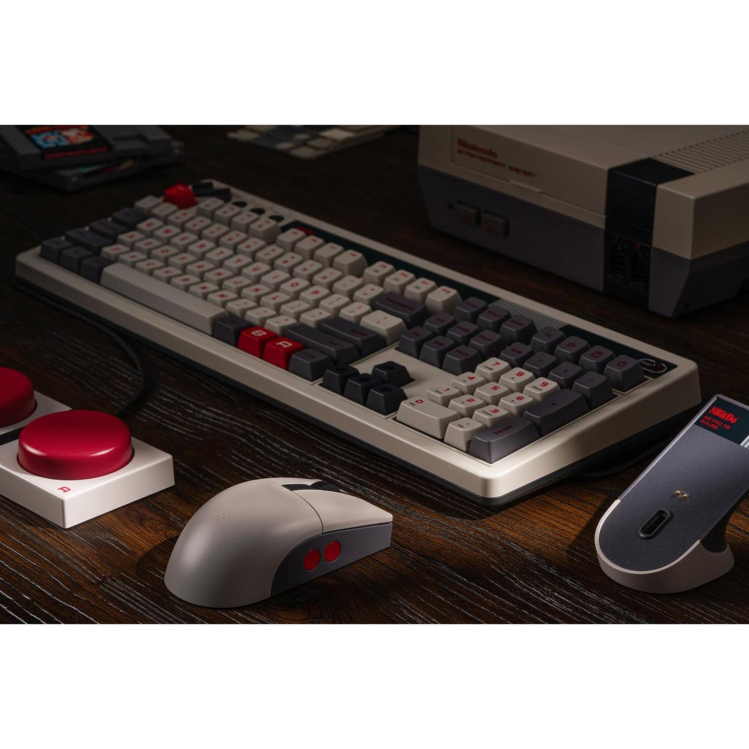 Mouse Inalámbrico 8BitDo Retro R8 con Base de Carga y Sensor 26000DPI