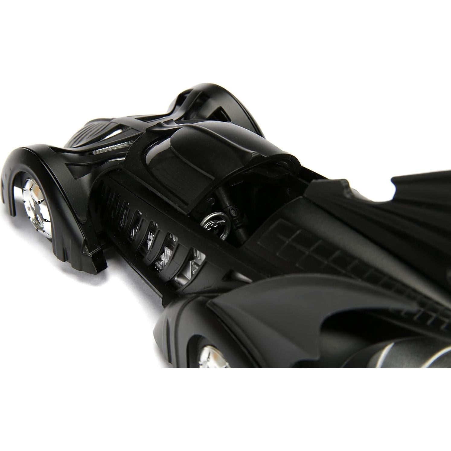 Batmóvil Jada Toys DC Comics 1:24 con Figura de Batman