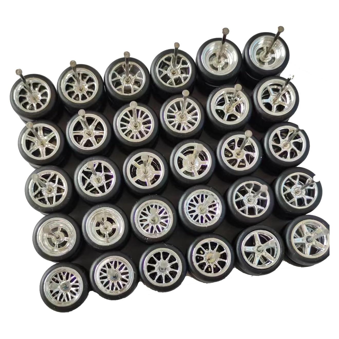 Juego de Ruedas Cromadas para Autos 1:64 Yallishop - 10 Piezas