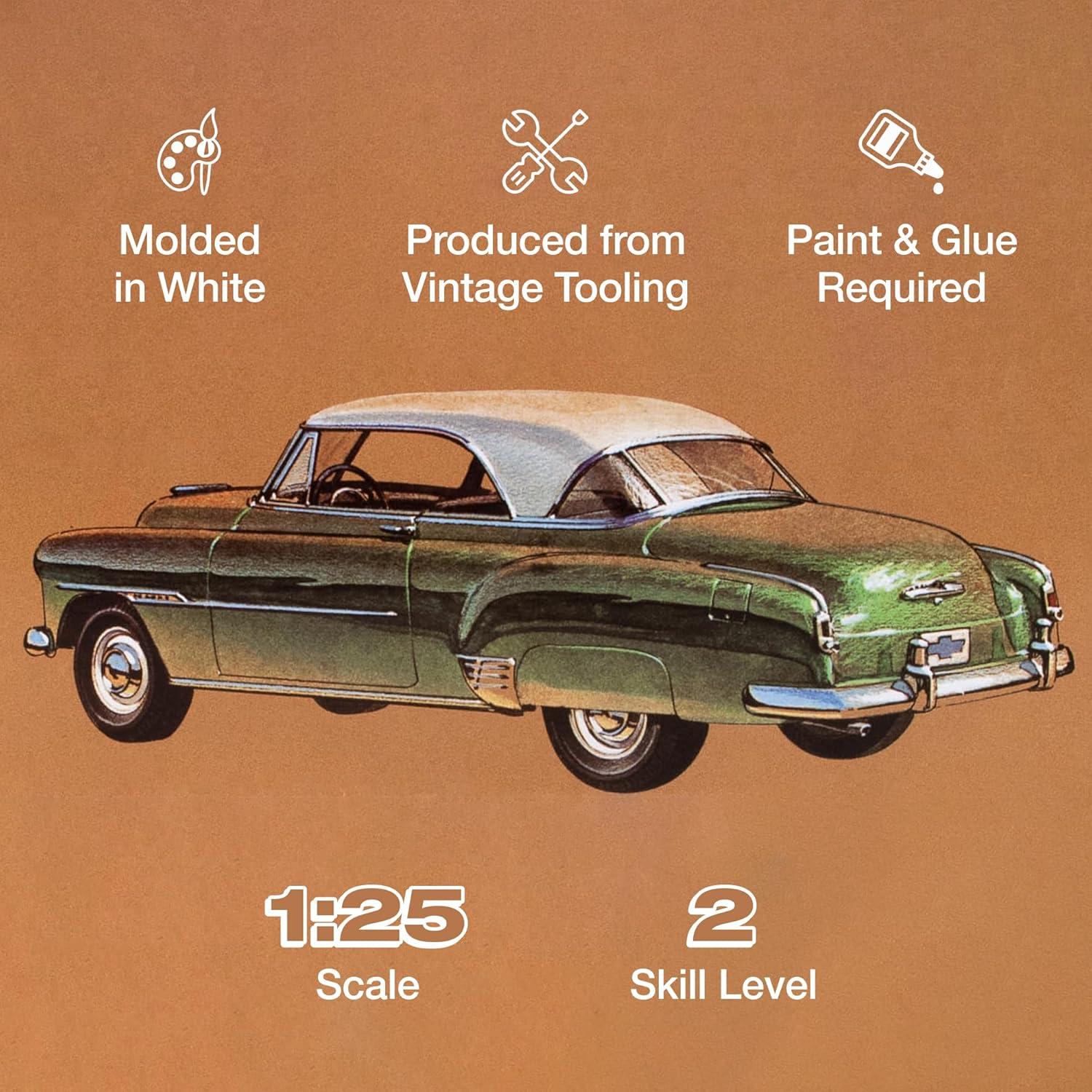 Kit de Modelo AMT 1951 Chevrolet Bel Air 2-en-1 Escala 1:25