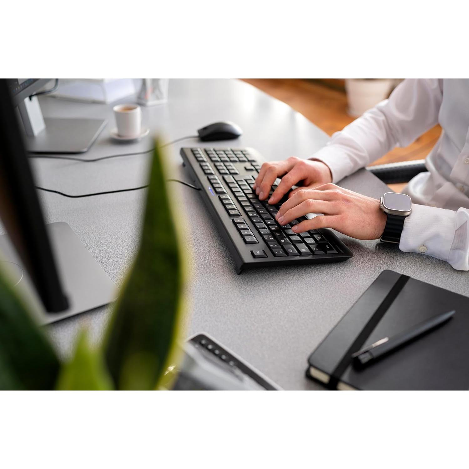 Teclado Cherry WhisperKey Negro 104 Teclas USB Silencioso