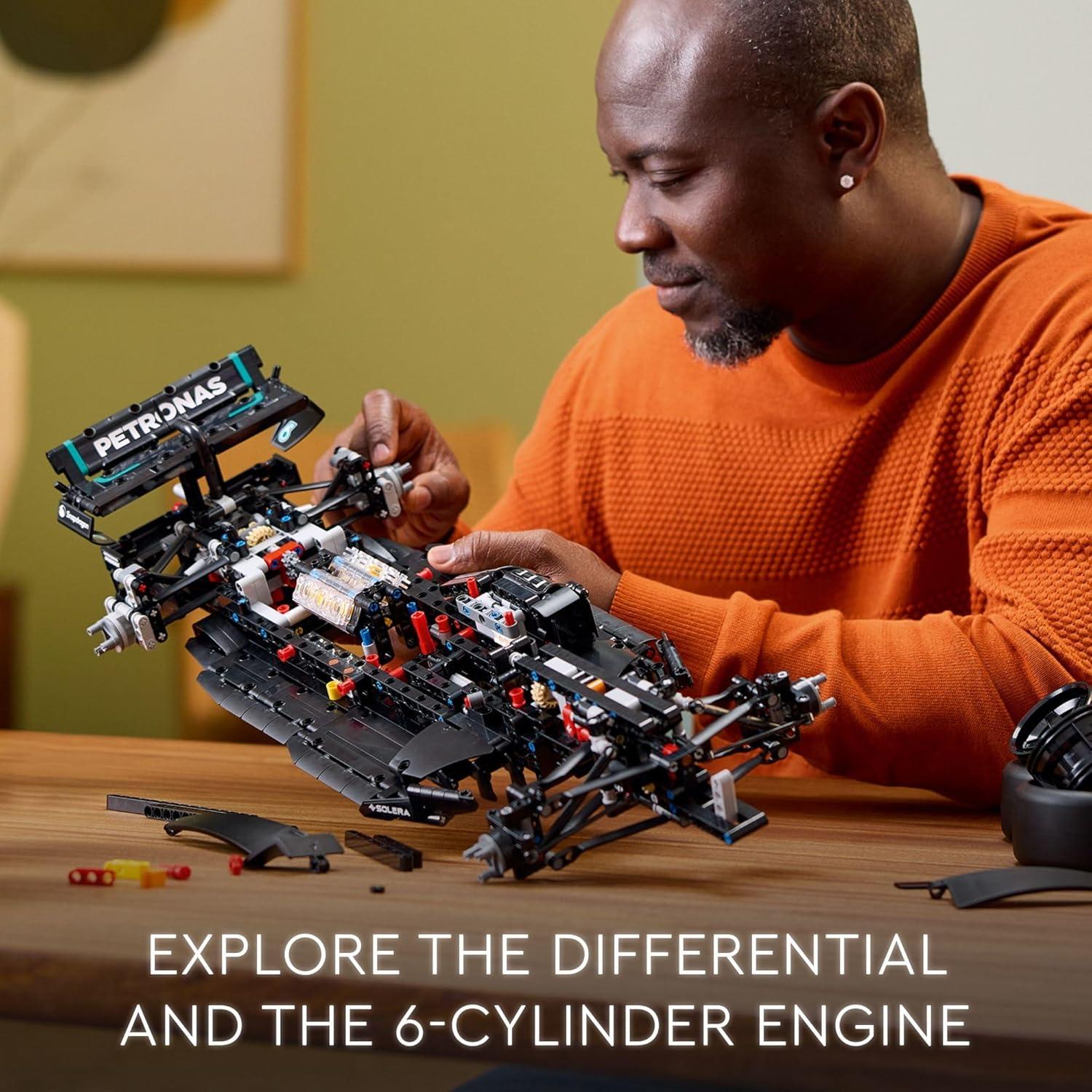 LEGO Technic Mercedes-AMG F1 W14 E Performance 1642 Piezas