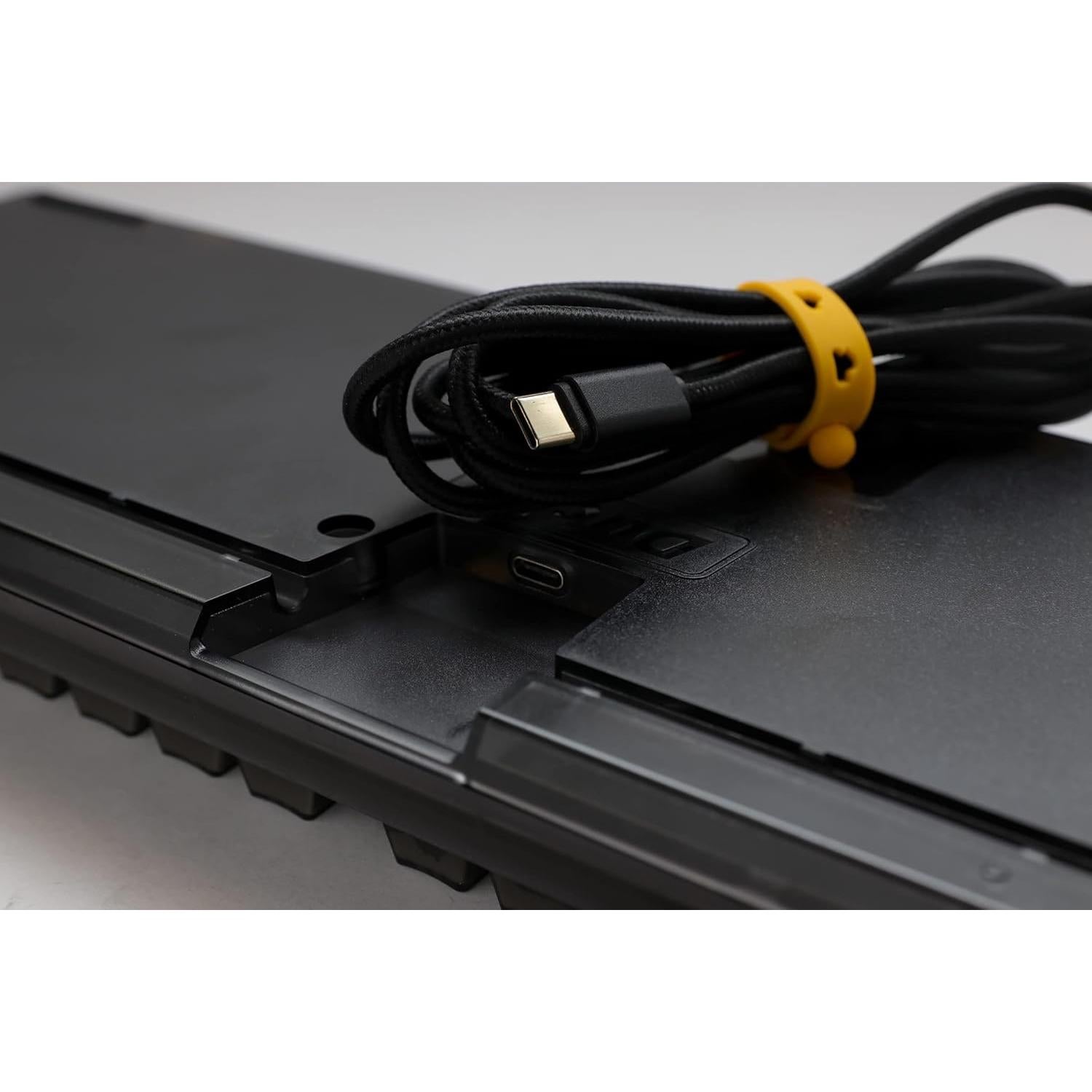 Teclado Mecánico Ducky One 3 Aura Negro Cherry MX Azul