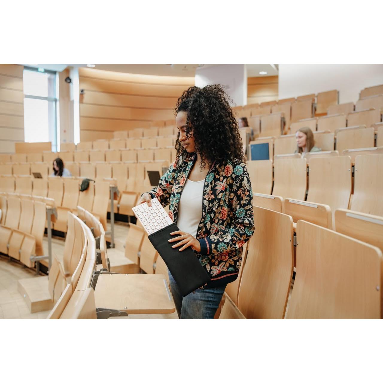 Teclado Bluetooth Cherry KW 7100 Mini para Mac Compacto