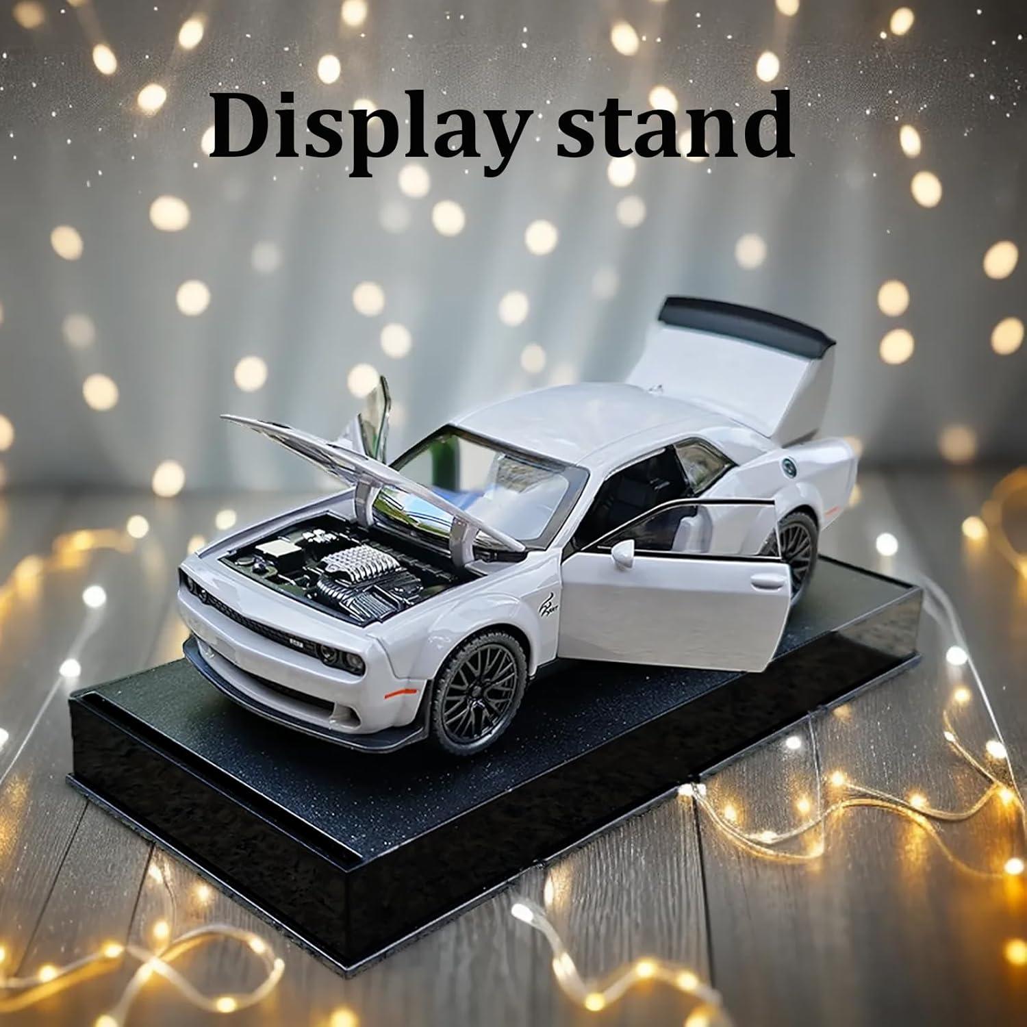 Coche de Juguete Dodge Challenger Hellcat 1:32 con Luz y Sonido