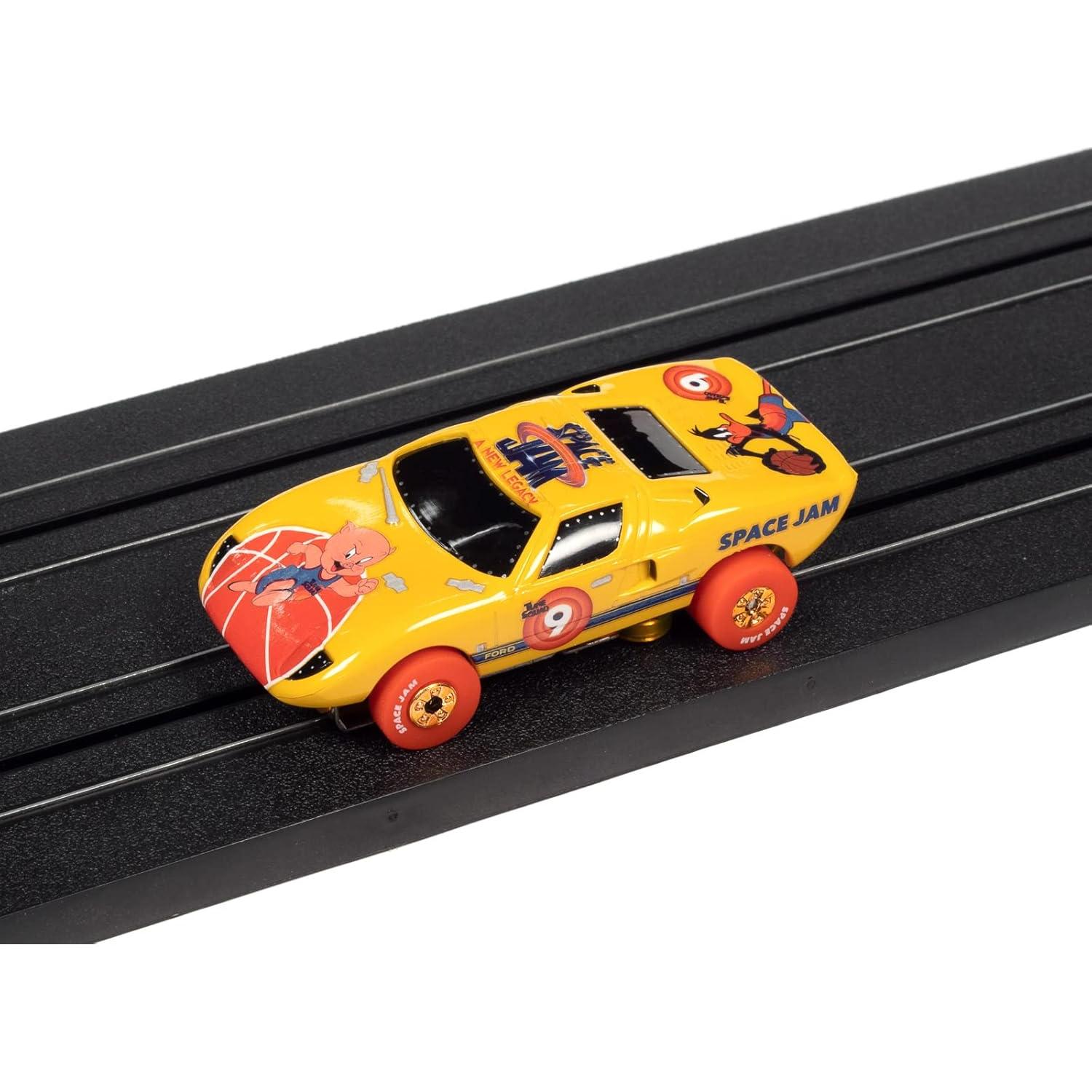 Coche de Slot Auto World Thunderjet 1966 Ford GT40 Escala 1:64