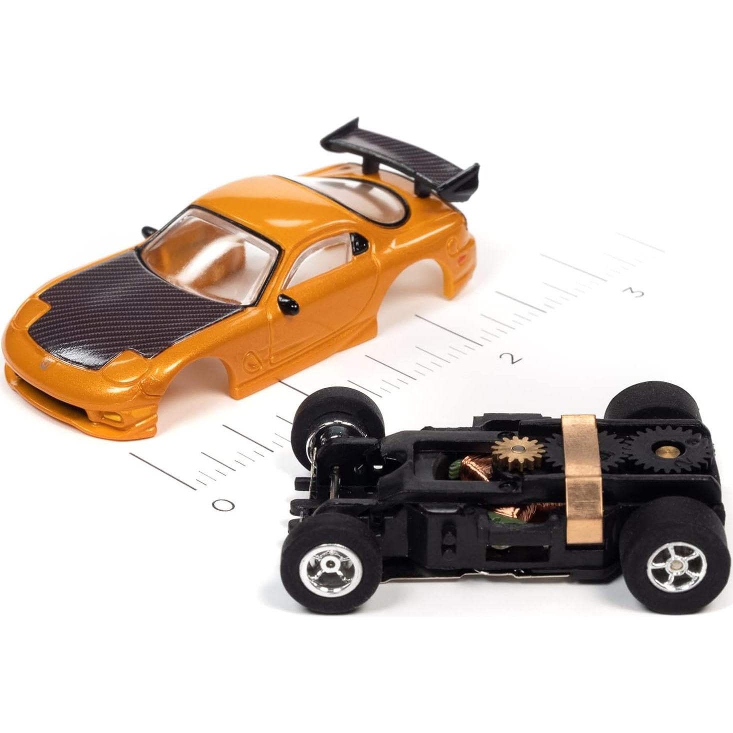 Auto World Xtraction 1995 Mazda RX-7 Naranja Escala HO