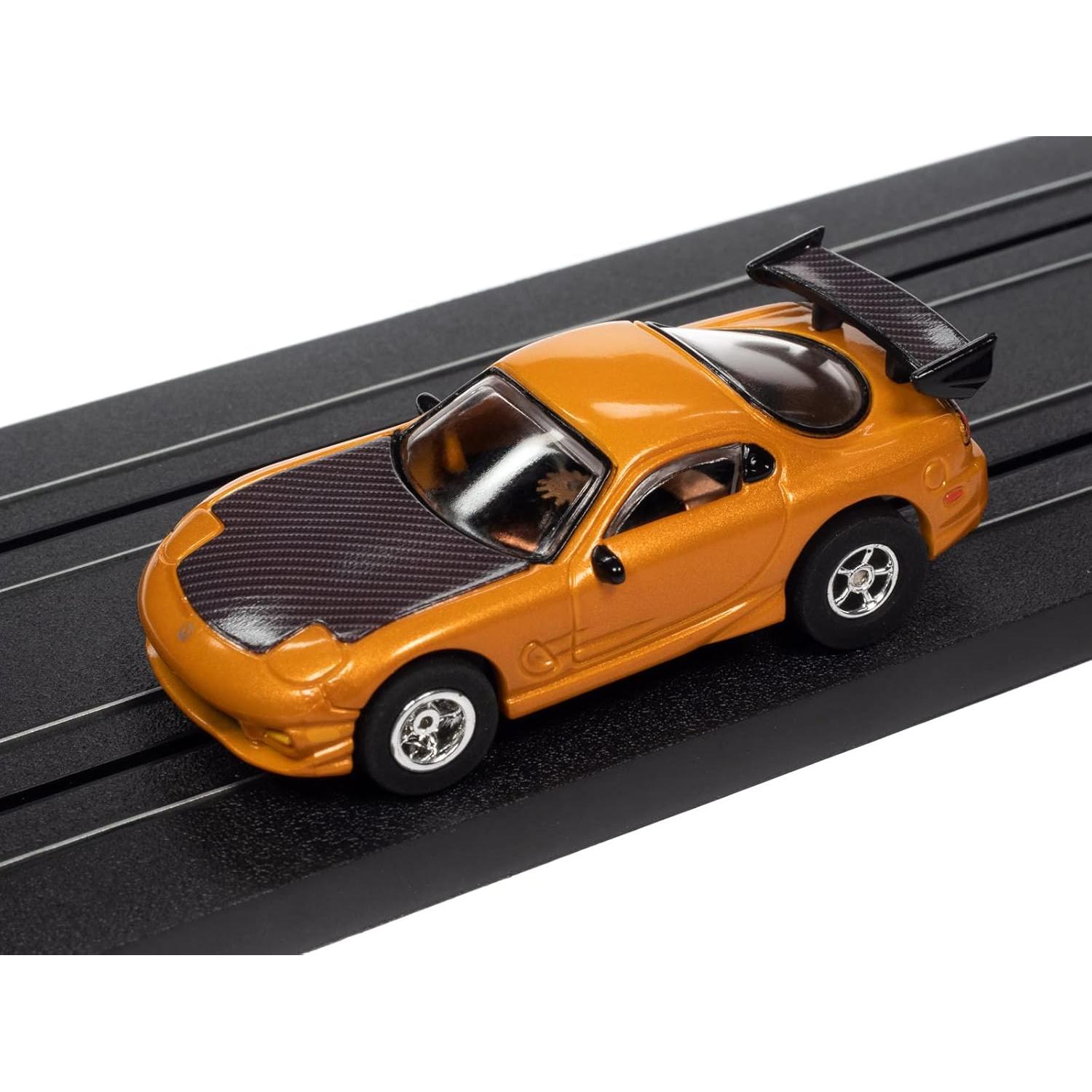 Auto World Xtraction 1995 Mazda RX-7 Naranja Escala HO