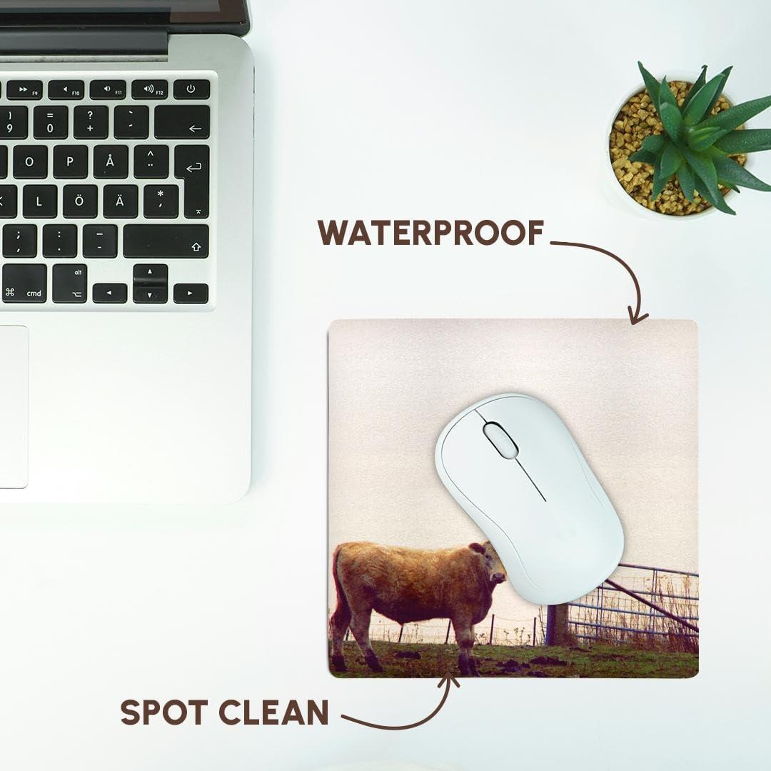 Mouse Pad Cuadrado 3dRose Toro en Pasto 20.32 cm