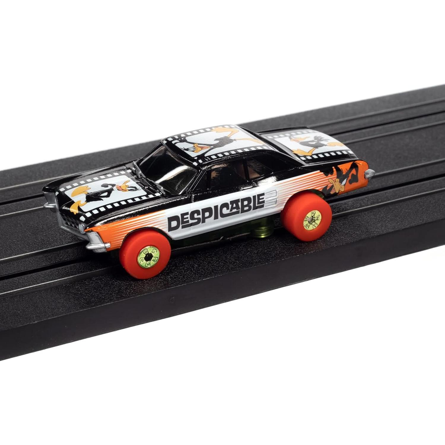 Auto Slot Car Thunderjet Looney Tunes Pato Lucas 1:64