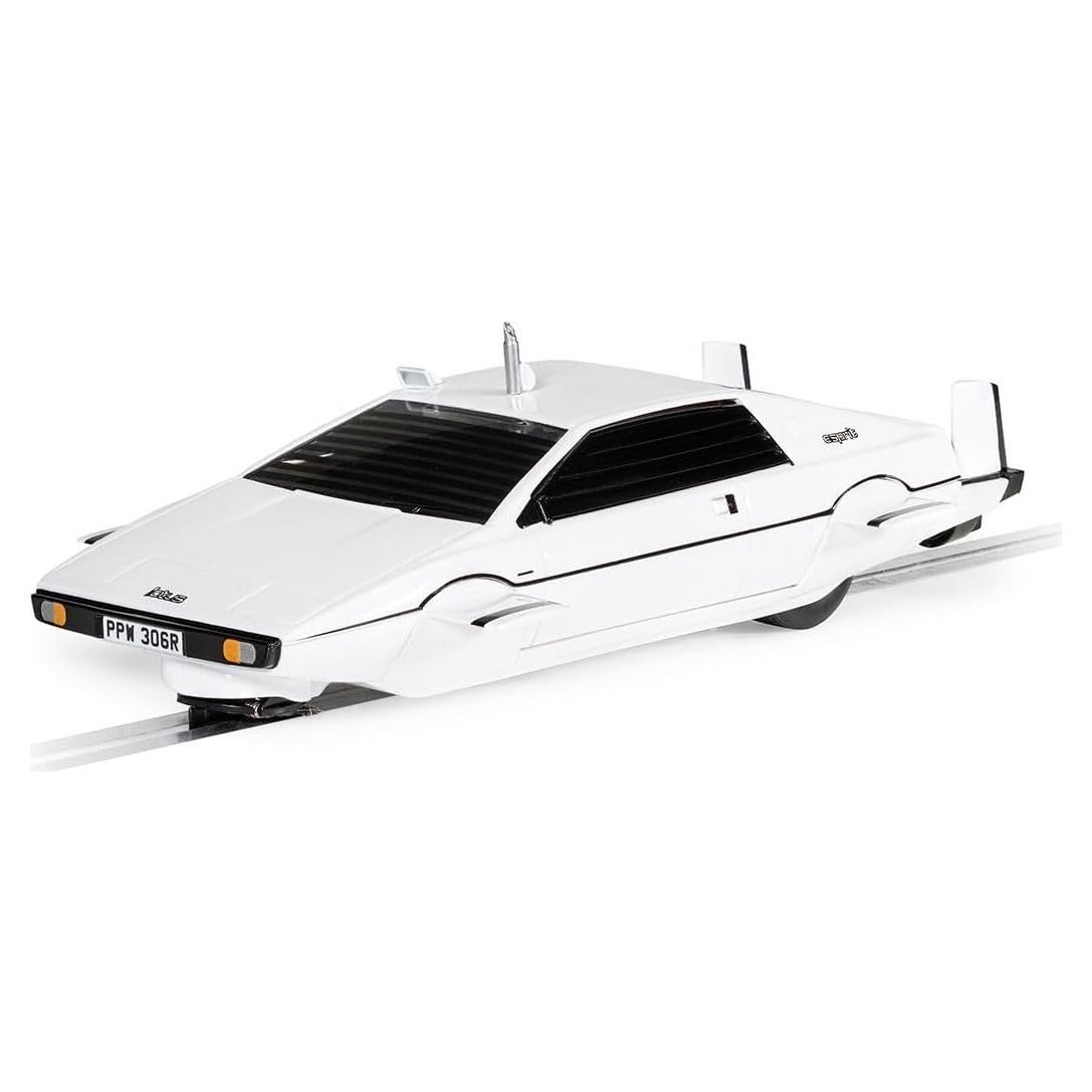 Scalextric C4359 James Bond Lotus Esprit S1 1:32