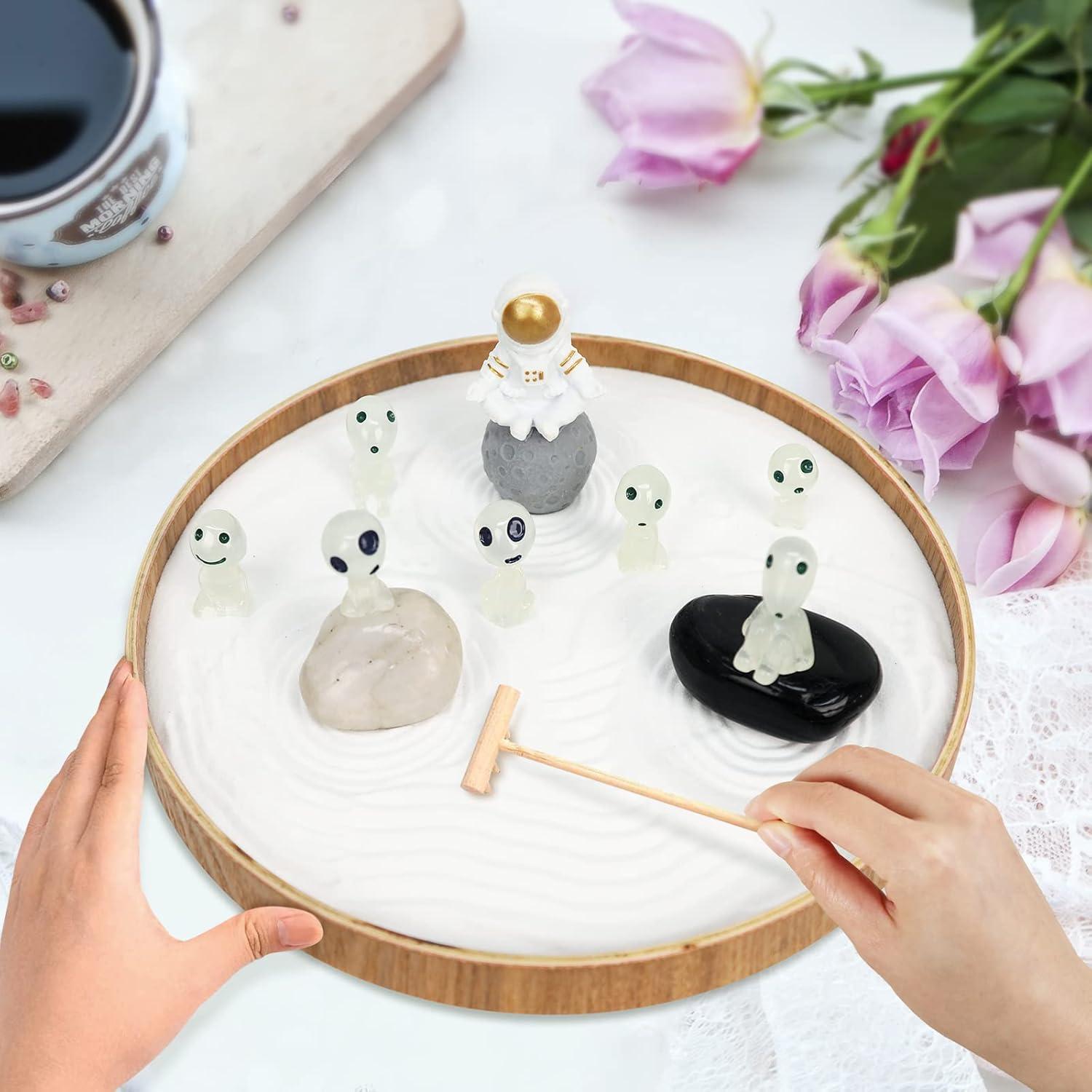 Kit Jardín Zen de Escritorio FOLKOR LIFE con Astronauta y Extraterrestres