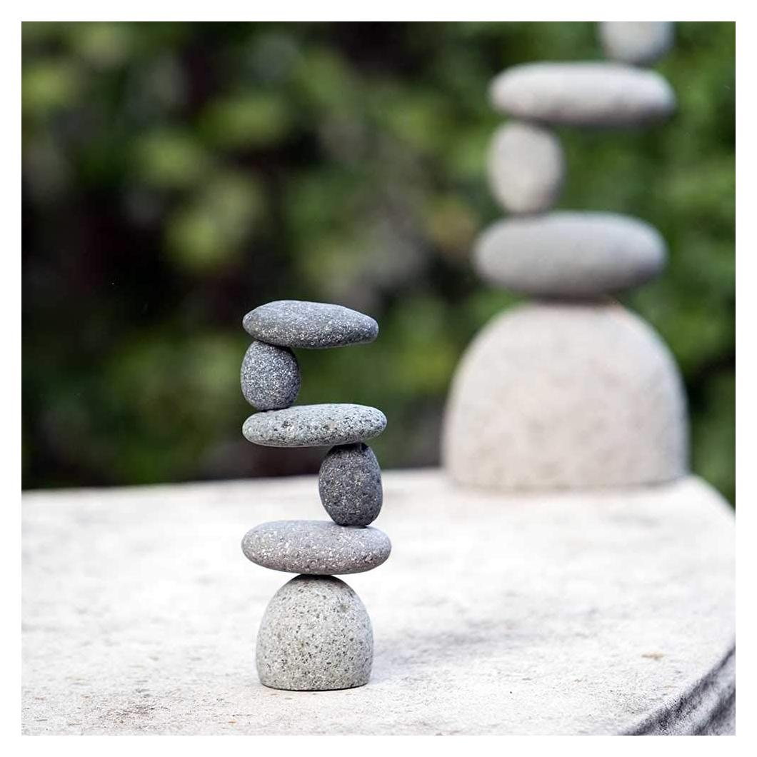 Escultura Mini Cairn de Piedra Natural Age - 17.78 cm