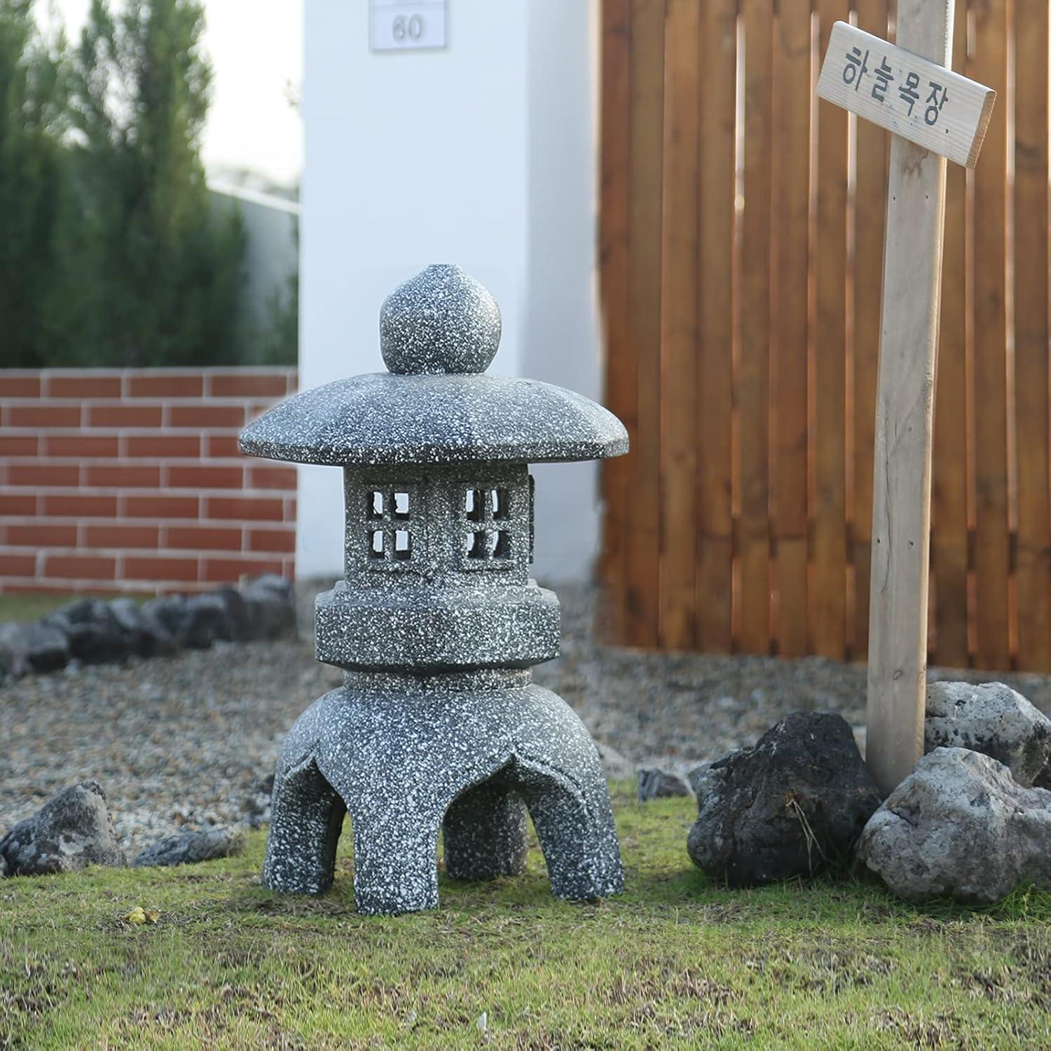 Estatua de Jardín Pagoda LED Solar OUSHUAI 53.3 cm Resina