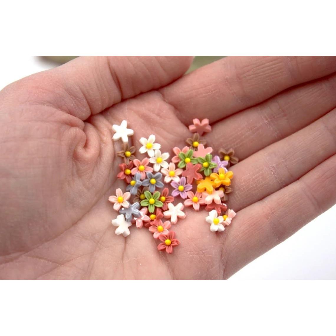 Micro Flores Margarita de Resina Peachcor - 50 Piezas para Jardín de Hadas