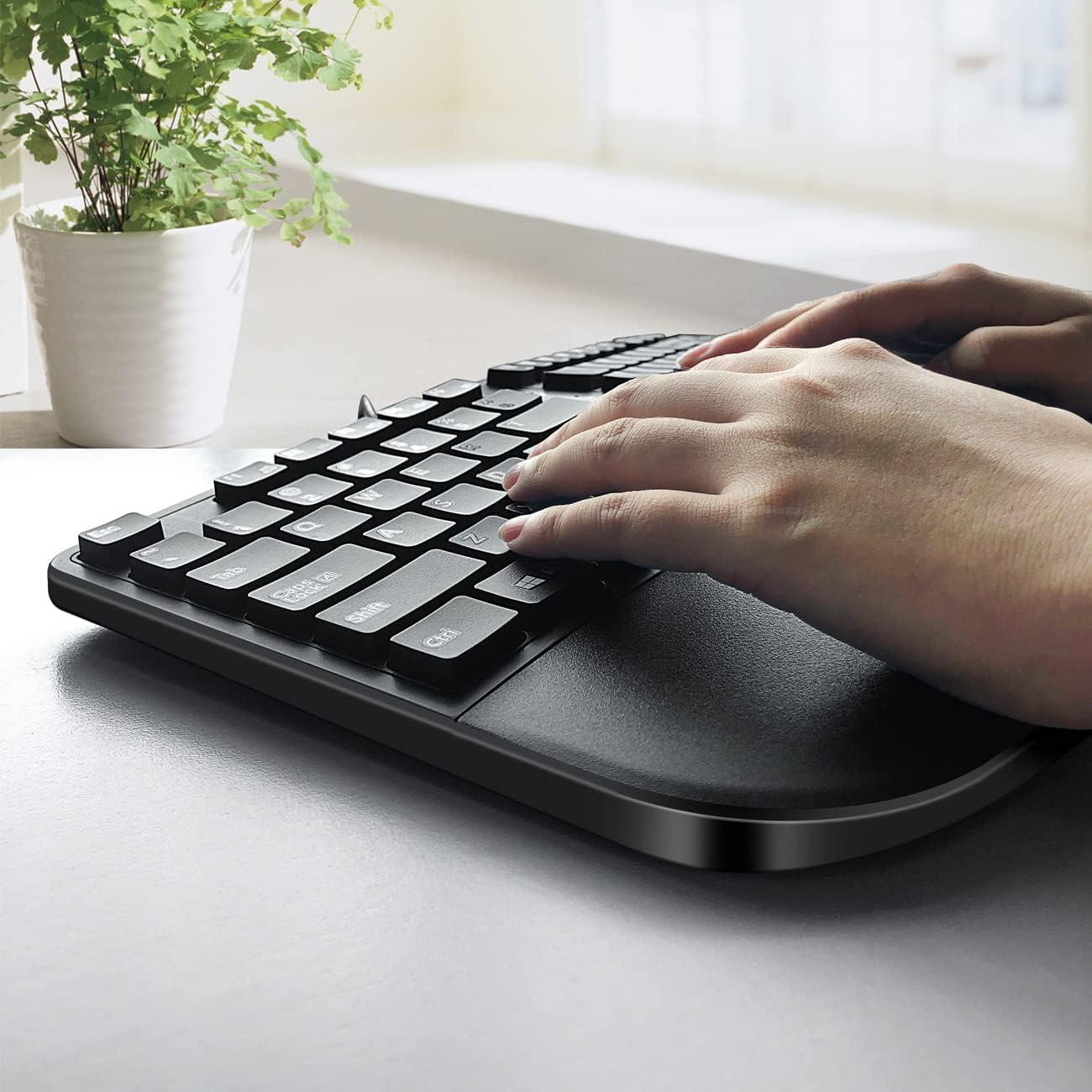 Teclado Ergonómico MCSaite MC-390B USB con Soporte Acolchado