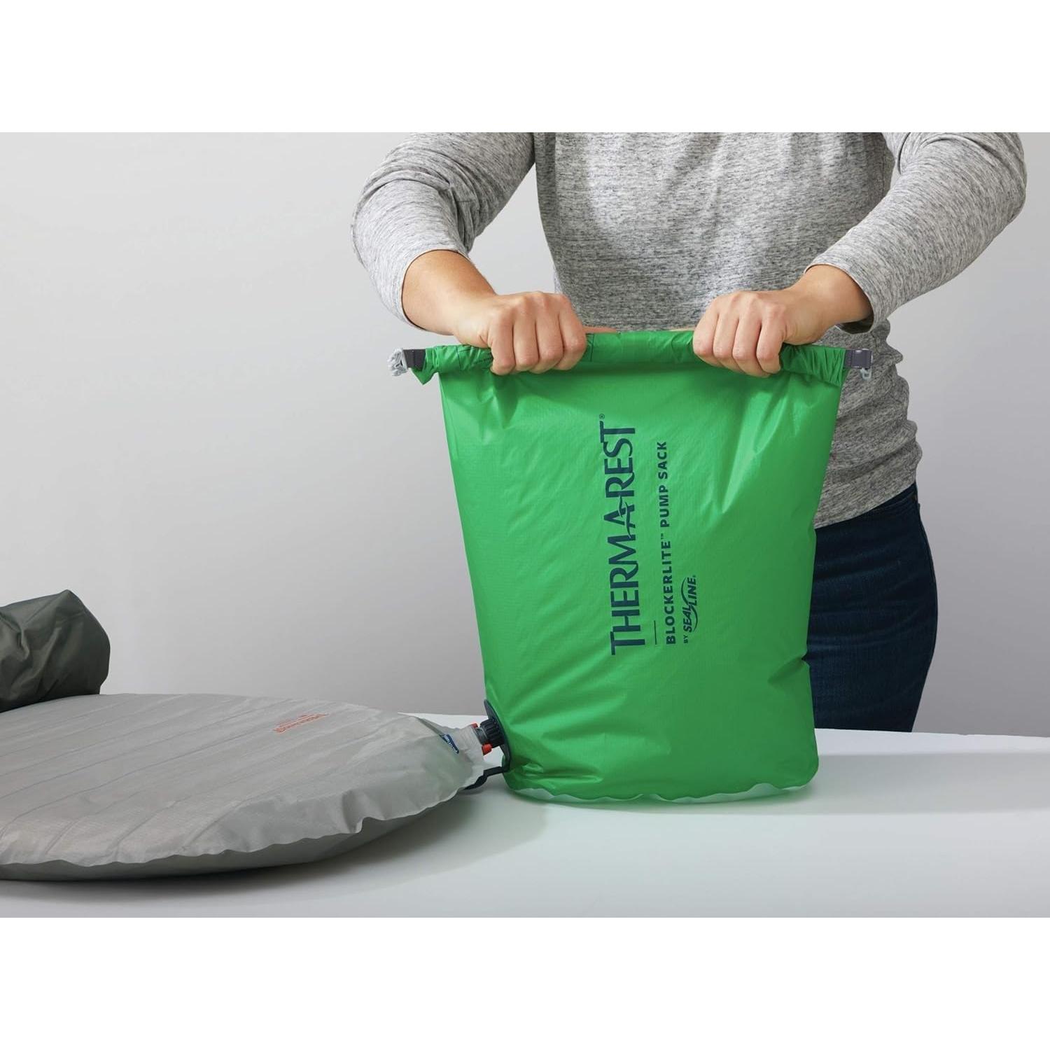 Saco de Bomba BlockerLite Therm-a-Rest 20L Verde Impermeable
