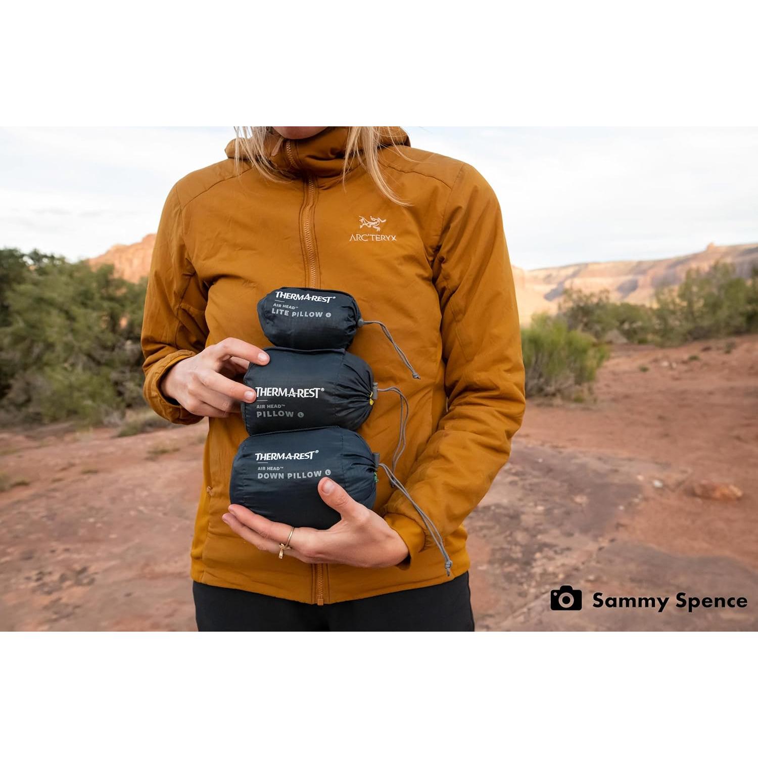 Almohada Inflable de Camping Therm-a-Rest Air Head Down Grande