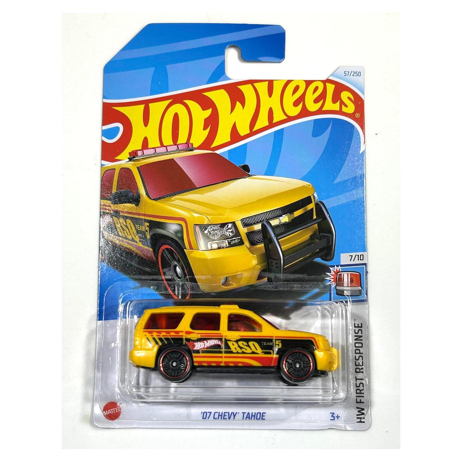 Auto Hot Wheels 2024 - Chevy Tahoe 2007 - Amarillo
