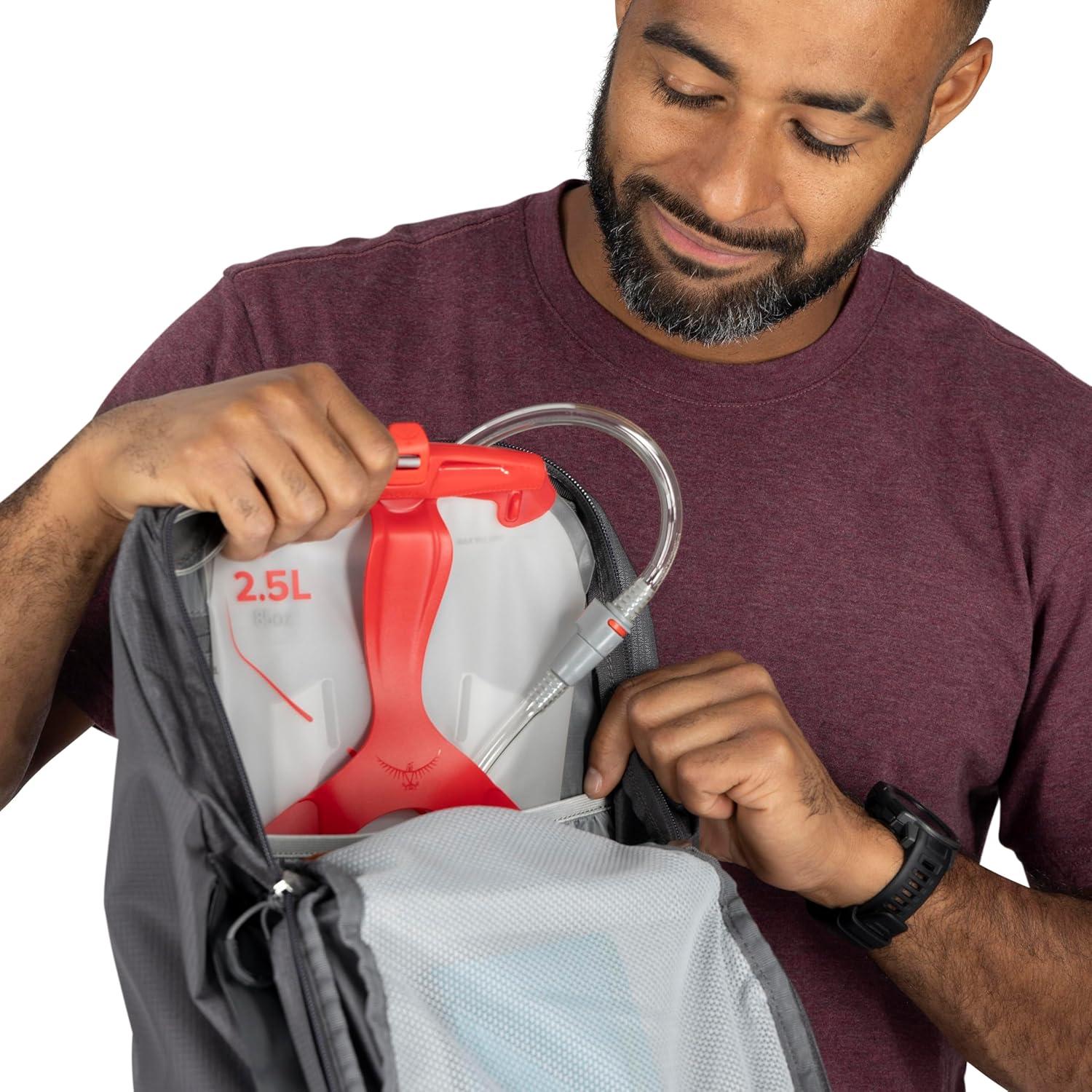 Mochila de Senderismo Osprey Talon 26L para Hombres - Gris