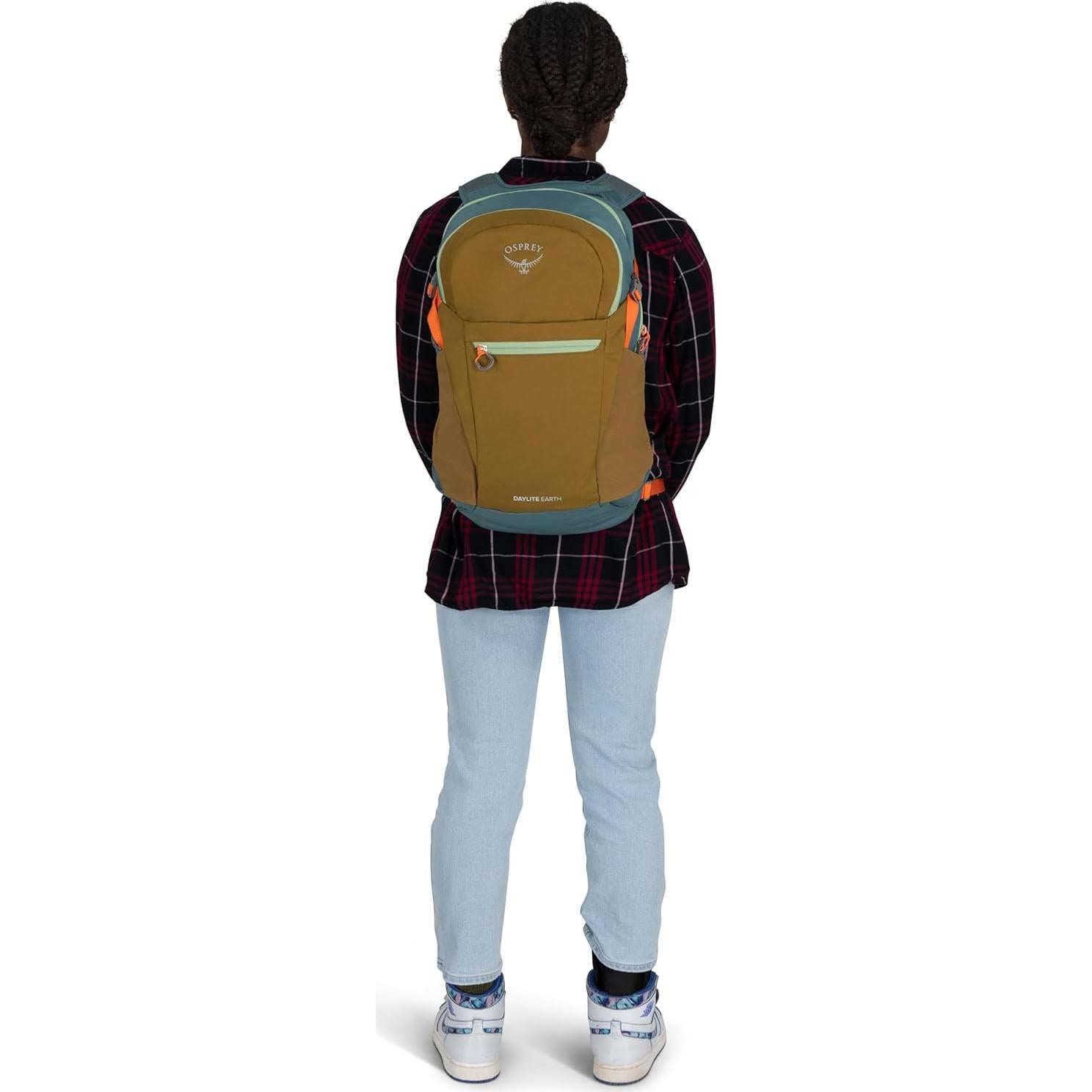 Mochila Osprey Daylite Plus 20L Unisex Carbón Oscuro/Llama Azul