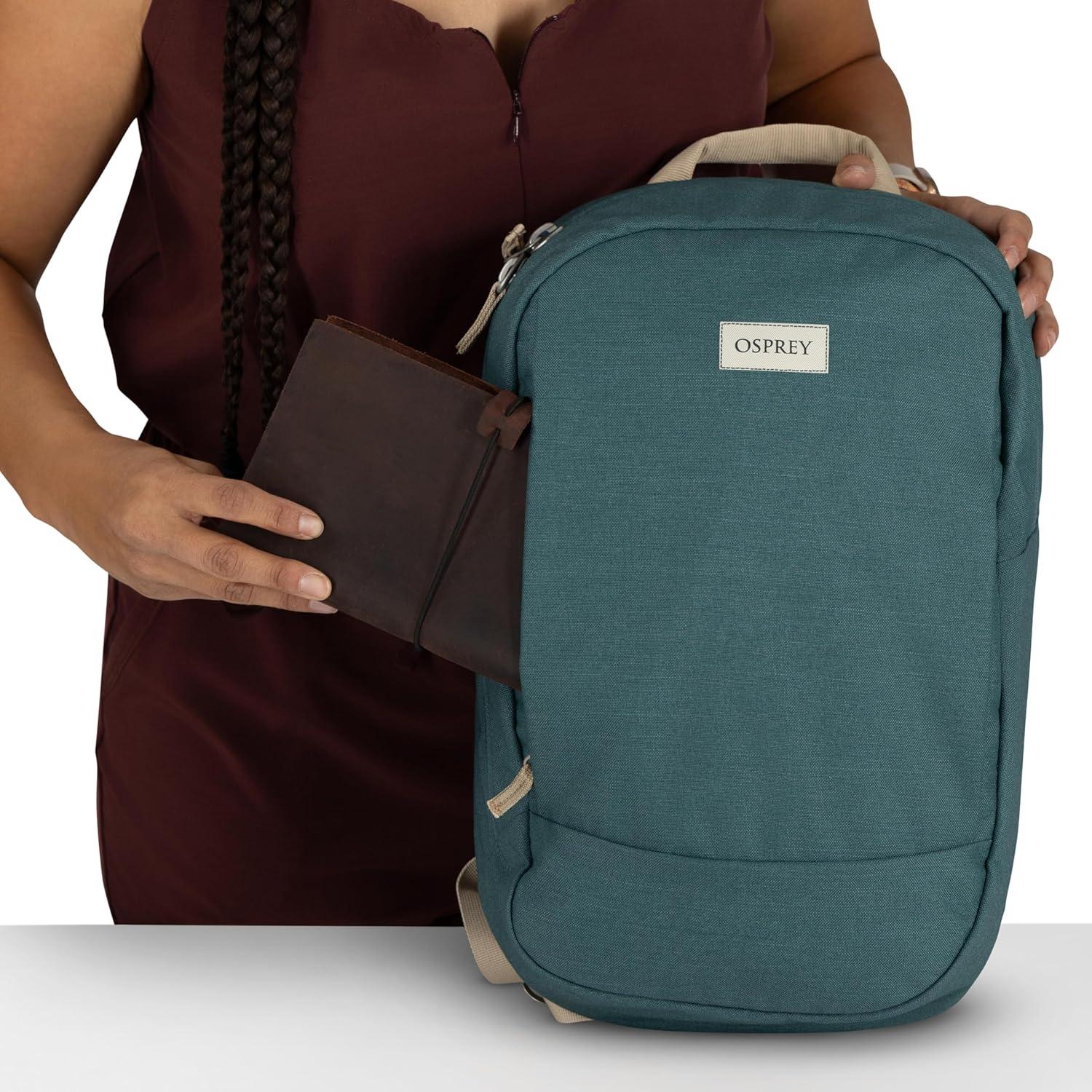 Mochila Osprey Arcane Small Day 10L Negra para Laptop 13"