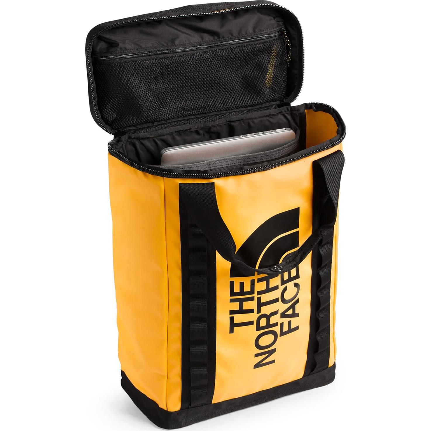 Mochila The North Face Explore Fusebox 26L Unisex Oro Negro