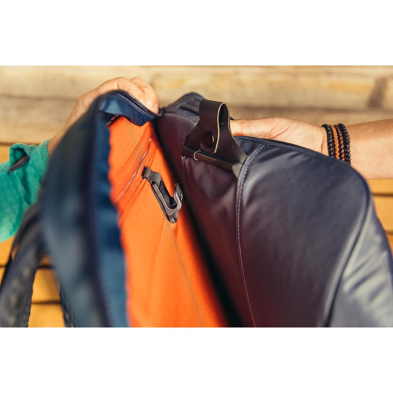 Mochila Gregory Juxt 28L para Laptop Spark Navy