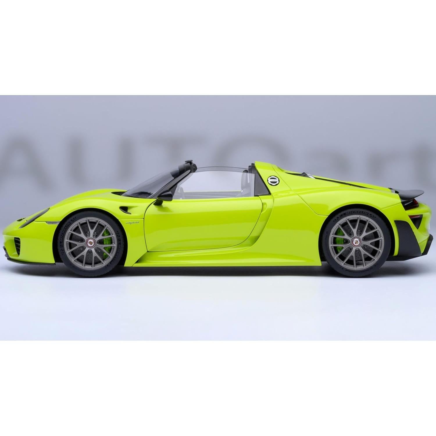 Modelo de Coche 918 Paquete Weissach Verde Ácido 1/18 AUTOart