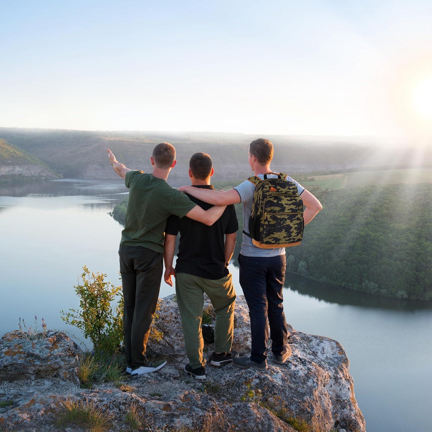 Mochila de Senderismo Kelty 25L para Laptop 18" Camuflaje