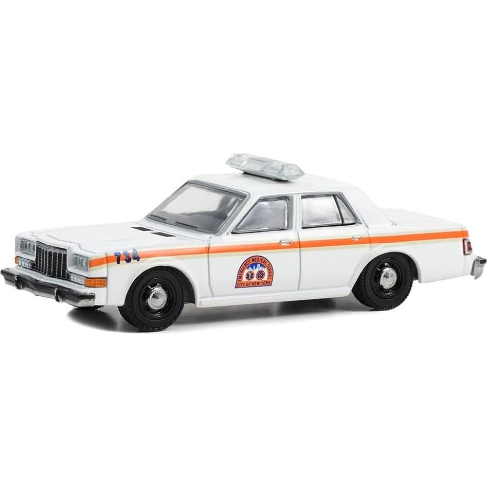 Diecast 0444 Ambulancia NYC EMS 1983 Dodge Diplomat 1:64